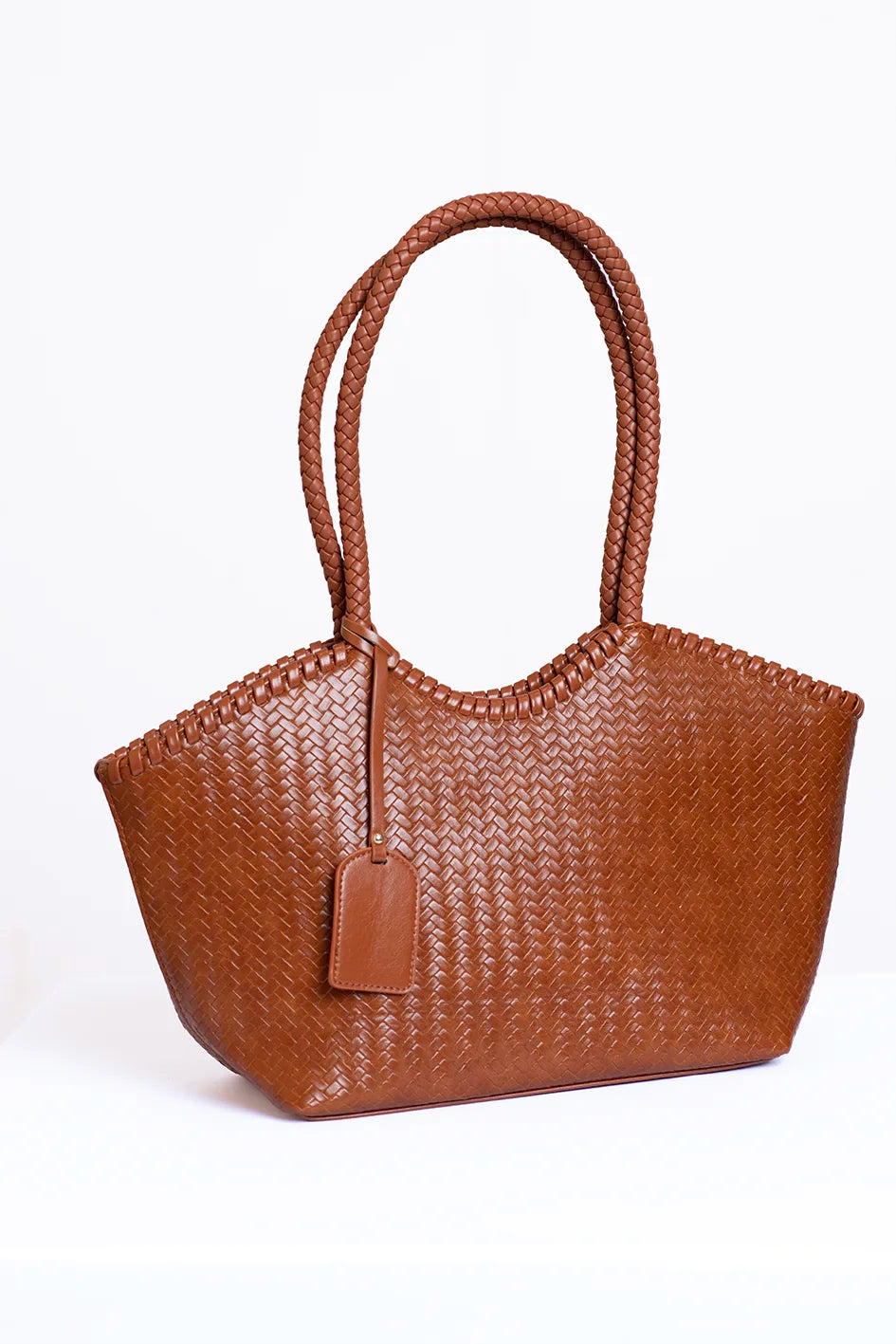 Bolso camel trenzado