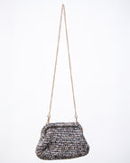 Bolso bandolera tejido con cadena dorada