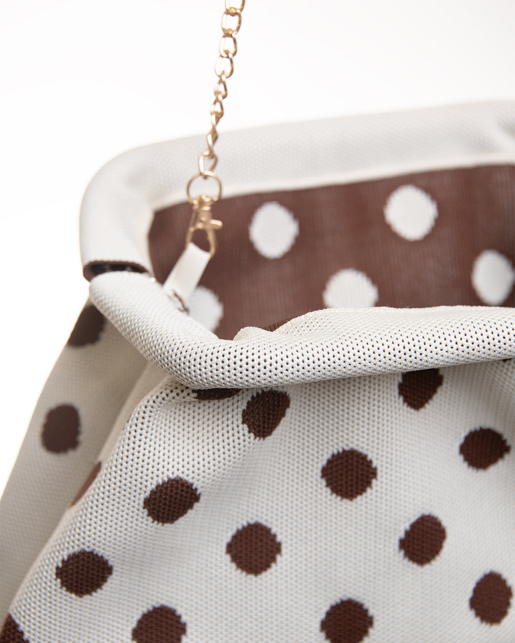 Bolso de Lunares con Cadena Dorada