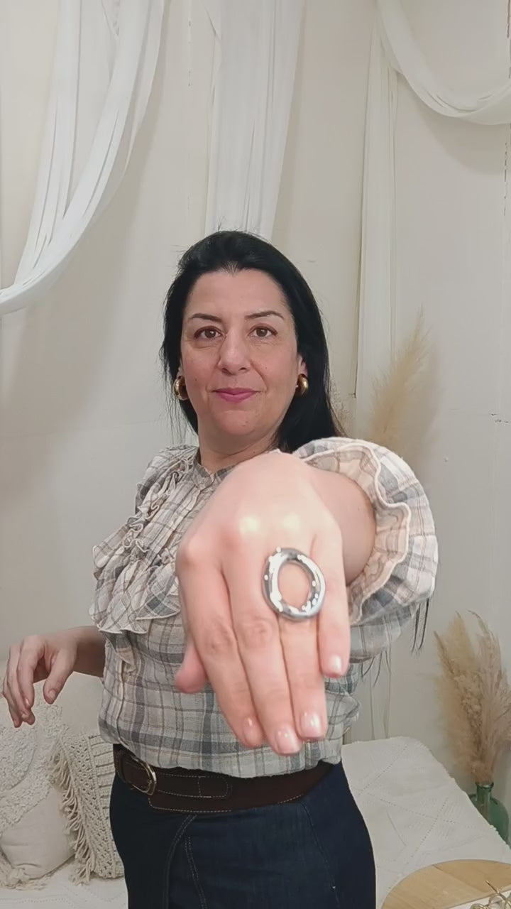 Anillo Dorado Esferas